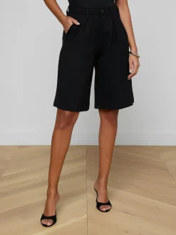 Akasha Bermuda Short