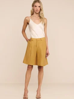 Doretta Linen-Blend Bermuda Short