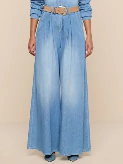 Lorenza Palazzo Jean