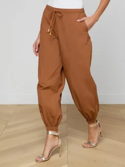 Mariko Jogger